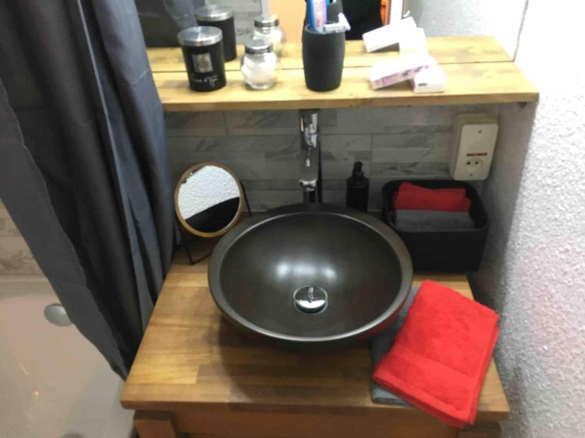 Chamois De Chamonix, Confortable 2 Pieces, Balcon, Parking Gratuit Exteriör bild